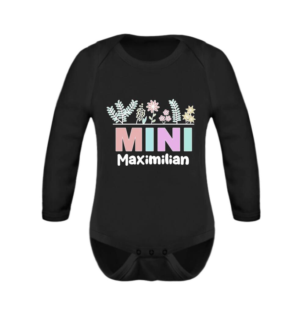 Mini mit Blumen - Baby T-Shirt und Body personalisierbar