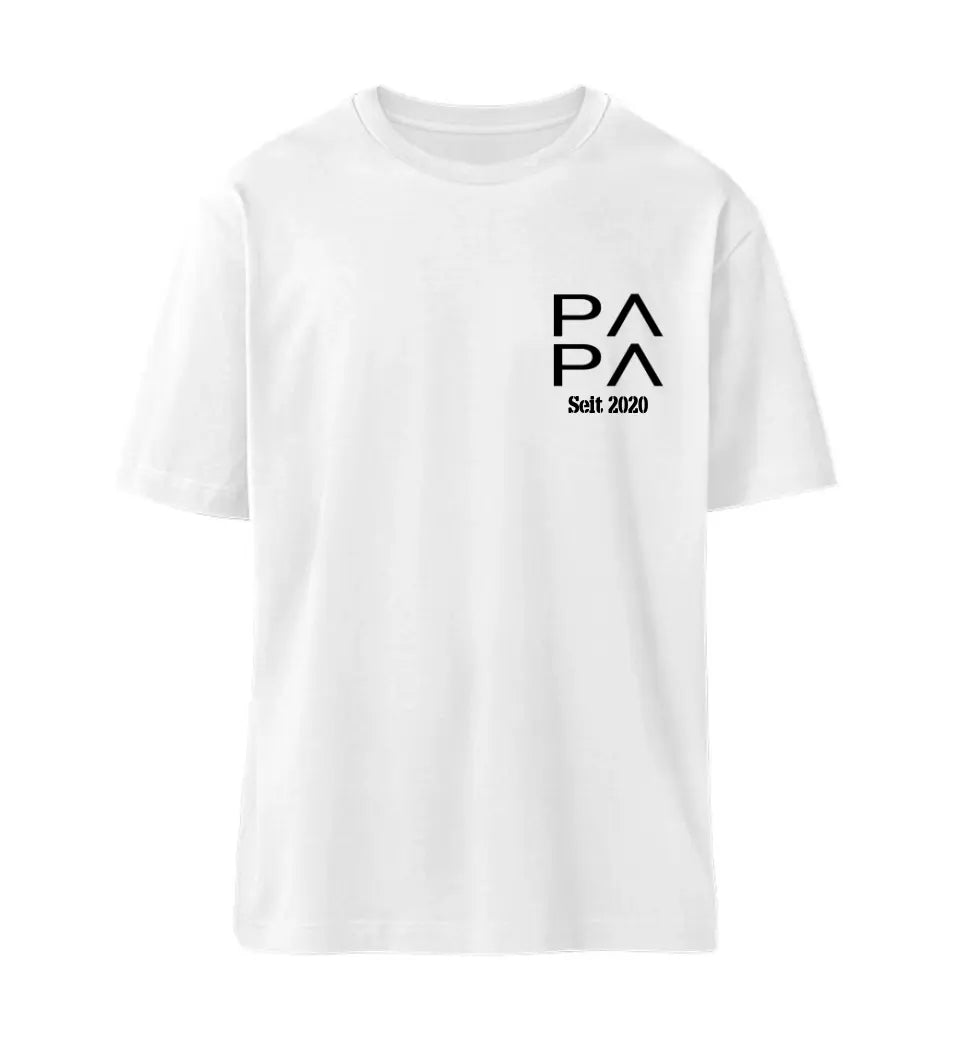 PAPA zweizeilig mit Datum personalisiertes Premium T-Shirt